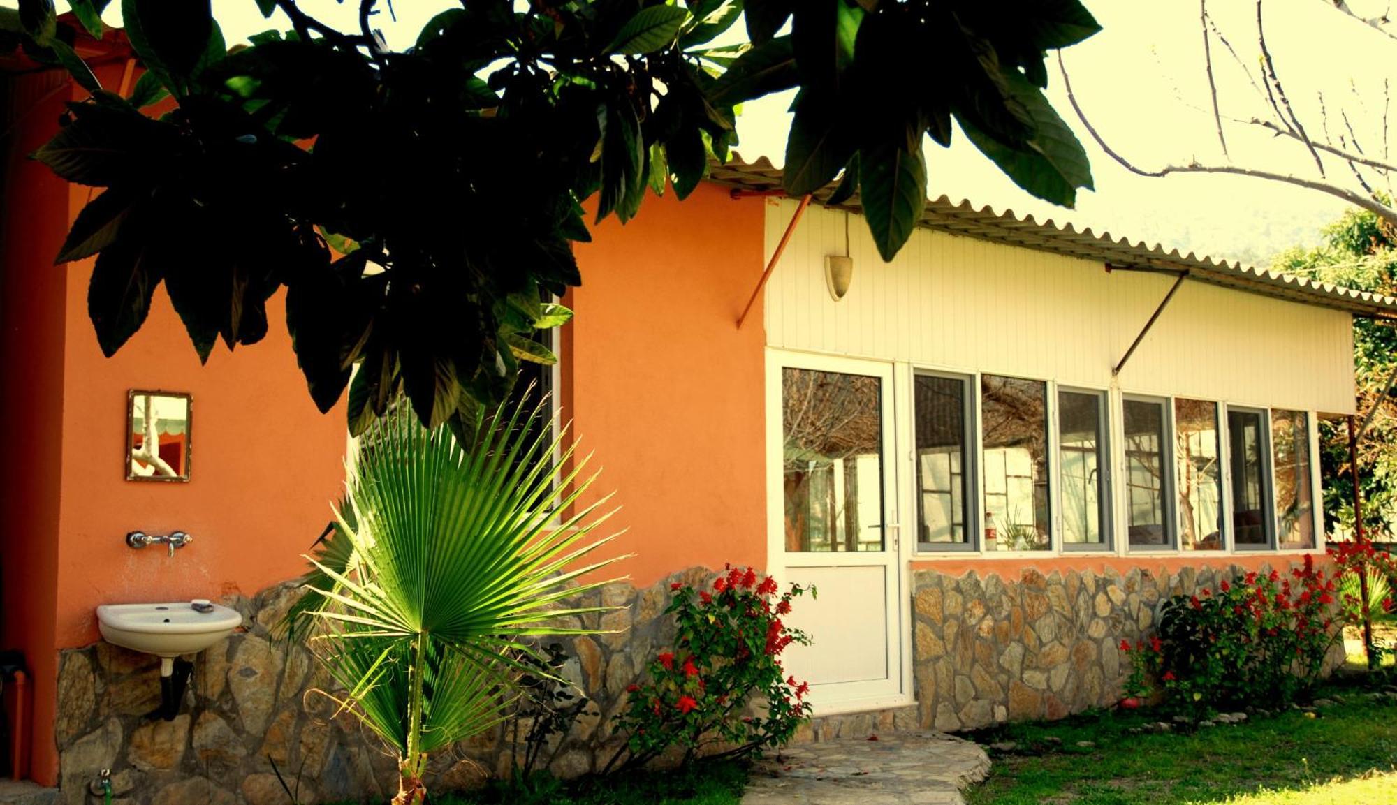 Sera Pansiyon Cirali Exterior photo